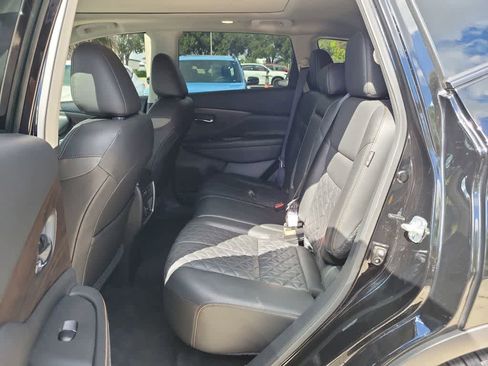 Used 2023 Nissan Murano Platinum w/ Cargo Package image 11