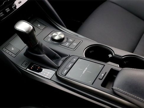 Used 2024 Lexus IS 350 F Sport image 19