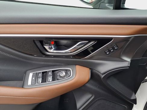 Used 2023 Subaru Outback Touring image 18