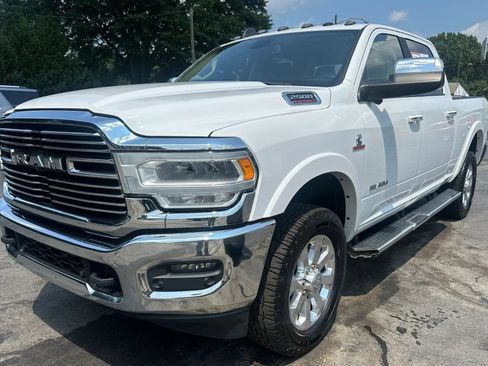 Used 2020 RAM 2500 Laramie AWD/4WD image 1
