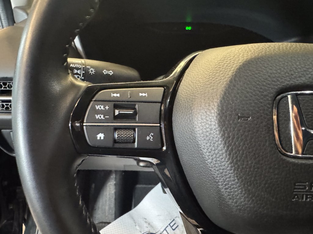 Used 2025 Honda HR-V EX-L image 11