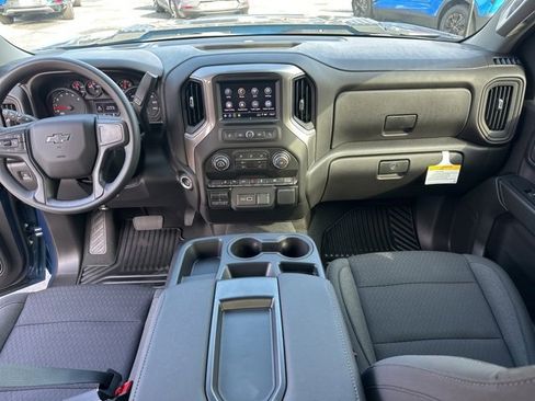 New 2026 Chevrolet Silverado 2500 Custom w/ Custom Value Package image 5