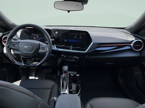 New 2026 Chevrolet Trax RS w/ Driver Confidence Package FWD image 25
