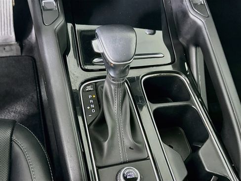 Used 2025 Kia Telluride S FWD image 25