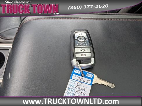 Used 2018 Ford F150 Platinum w/ Technology Package image 27