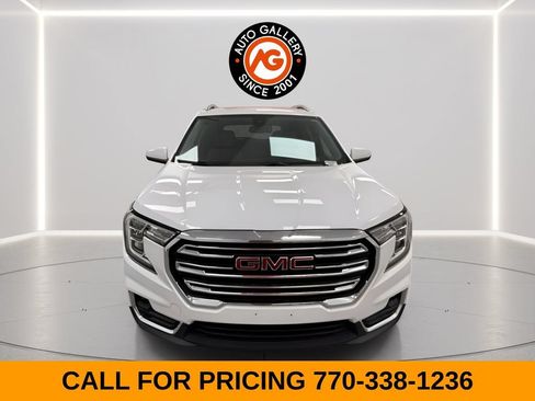 Used 2022 GMC Terrain SLT AWD/4WD image 8