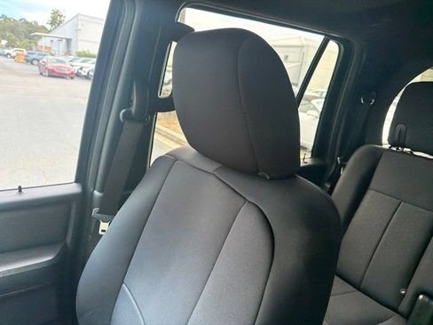 Used 2017 Ford Expedition XLT RWD image 25
