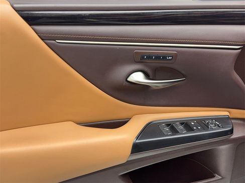 Used 2021 Lexus ES 350 w/ Premium Package image 37