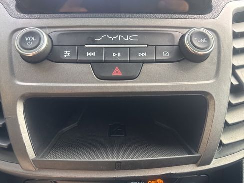 Used 2019 Ford Transit Connect XLT w/ Trailer Tow Package image 22