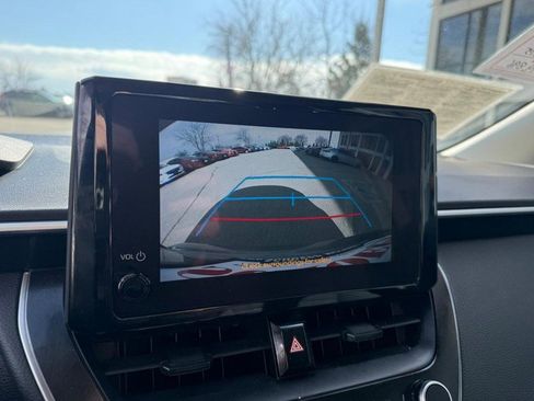 Used 2024 Toyota Corolla LE image 27