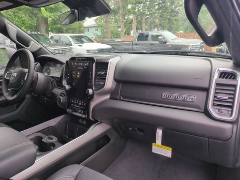 New 2026 RAM 1500 Big Horn AWD/4WD image 17