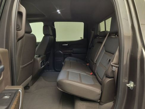 Used 2019 GMC Sierra 1500 Denali w/ Denali Ultimate Package image 12