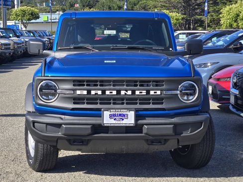 New 2025 Ford Bronco 4-Door AWD/4WD image 13