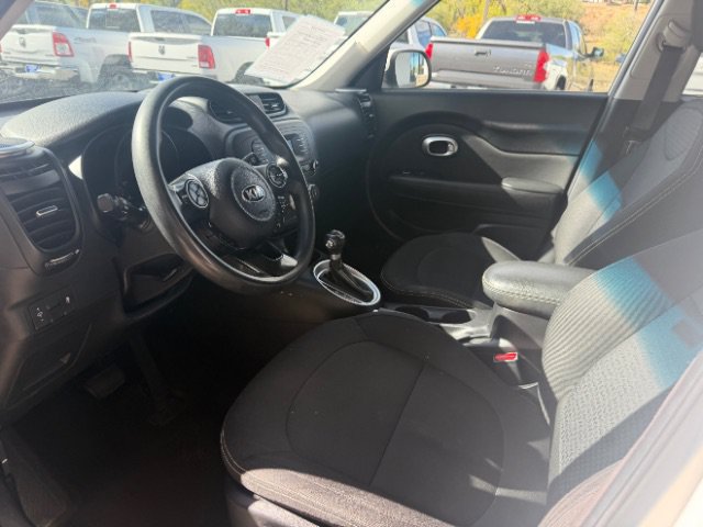 Used 2014 Kia Soul + FWD image 18