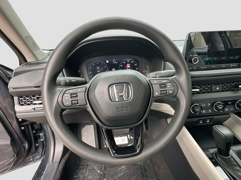 New 2025 Honda Accord SE image 8