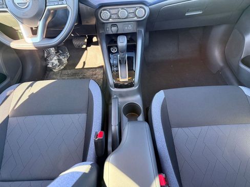 New 2025 Nissan Versa SV w/ Trunk Package image 22