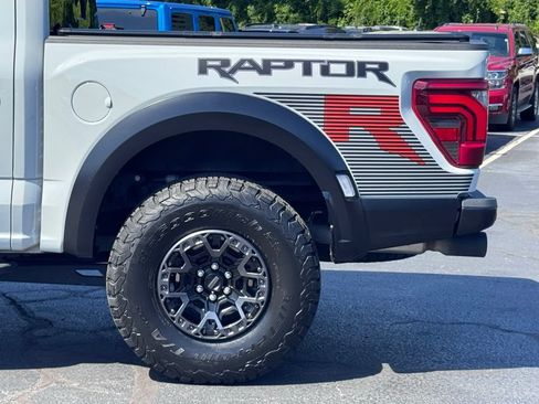 Used 2024 Ford F150 Raptor w/ Equipment Group 803A Raptor R AWD/4WD image 43
