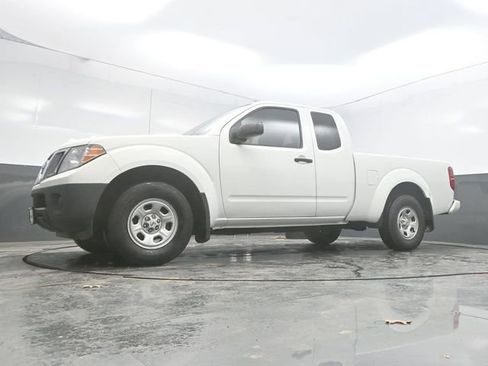 Used 2019 Nissan Frontier S image 27