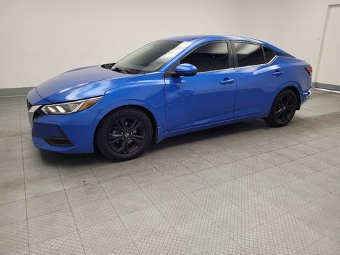 Used 2022 Nissan Sentra SV w/ All-Weather Package FWD image 2