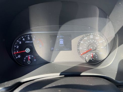 Used 2021 Kia Soul LX FWD image 24