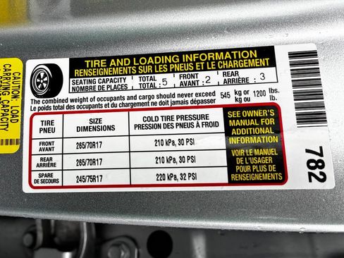 Used 2024 Toyota Tacoma TRD Off-Road AWD/4WD image 27