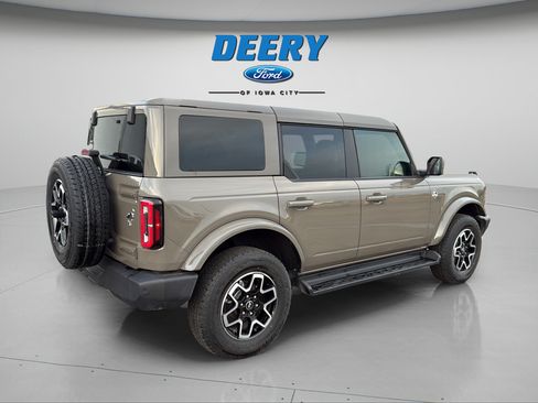 Certified 2025 Ford Bronco Outer Banks AWD/4WD image 18