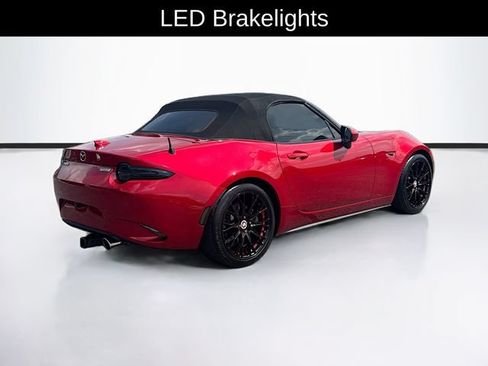 Used 2016 MAZDA MX-5 Miata Grand Touring RWD image 9