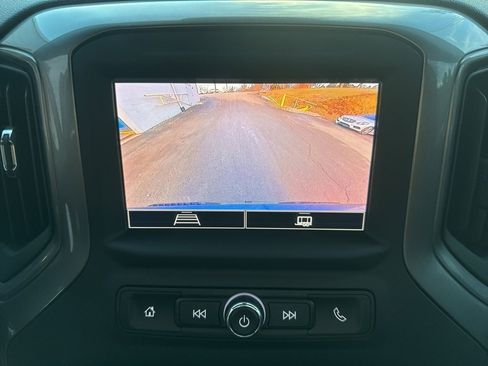 Certified 2024 Chevrolet Silverado 1500 Custom image 26