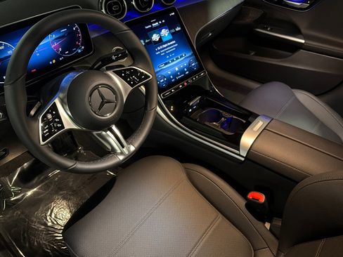 New 2026 Mercedes-Benz C 300 Sedan image 9