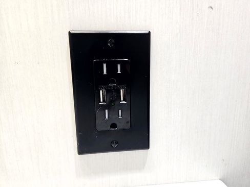 Used 2019 Ford Transit 350 XL image 45