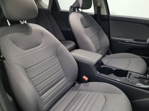Used 2025 Kia K4 EX FWD image 21