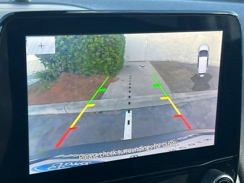 Used 2021 Ford EcoSport SES image 20