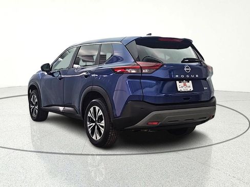 Used 2023 Nissan Rogue SV image 7