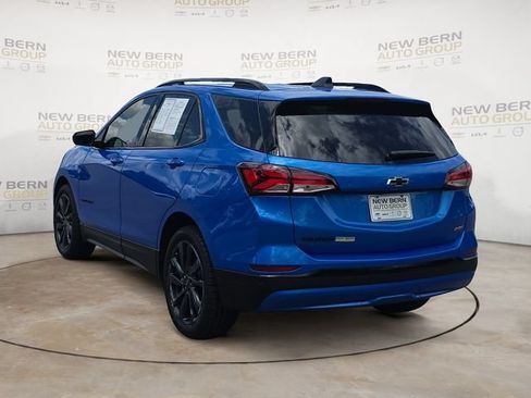 Used 2024 Chevrolet Equinox RS FWD image 3