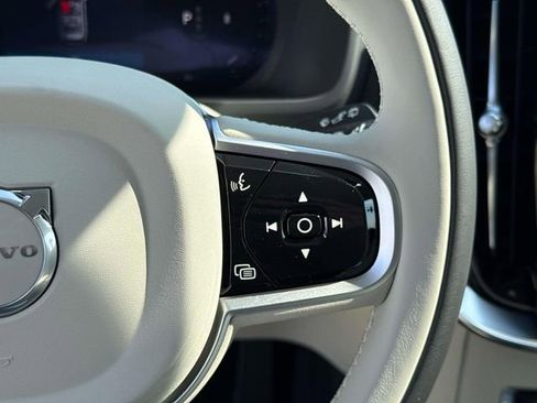 New 2026 Volvo XC90 B6 Ultra w/ Protection Package image 25