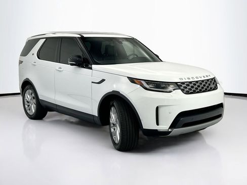 Certified 2025 Land Rover Discovery S AWD/4WD image 3