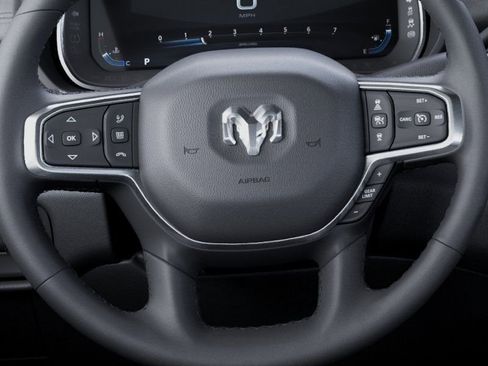 New 2026 RAM 2500 Laramie AWD/4WD image 19