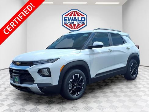 Certified 2023 Chevrolet TrailBlazer LT FWD image 1