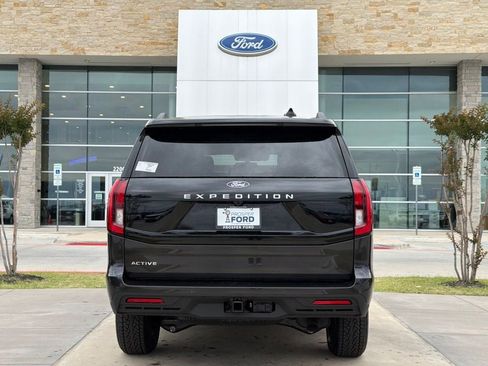 New 2026 Ford Expedition Active RWD image 48
