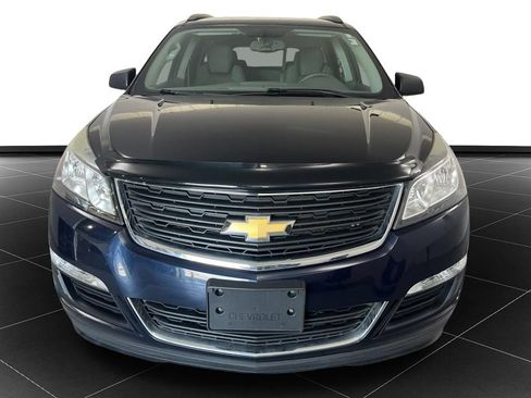Used 2015 Chevrolet Traverse LS FWD image 8