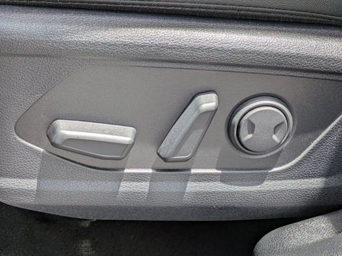 Certified 2024 Kia Sportage EX FWD image 17