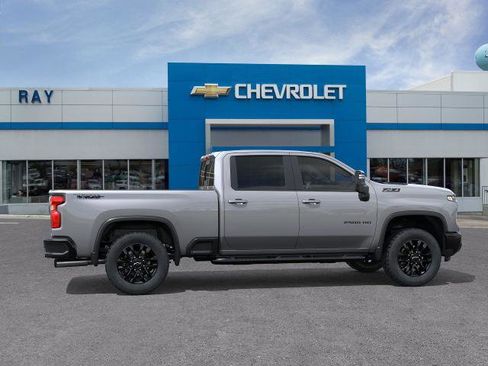 New 2026 Chevrolet Silverado 2500 LT image 5