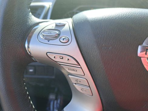 Used 2016 Nissan Murano SL image 17