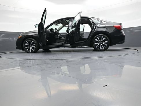 Certified 2023 Honda Civic EX image 96