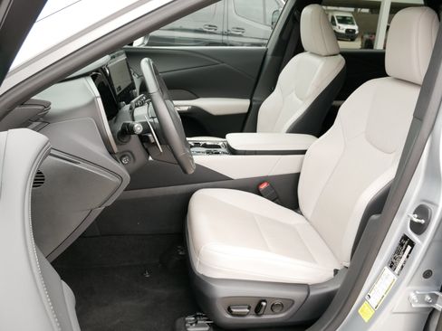 Certified 2024 Lexus RX 350 image 2