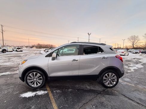 Used 2019 Buick Encore Preferred w/ Safety Package image 6