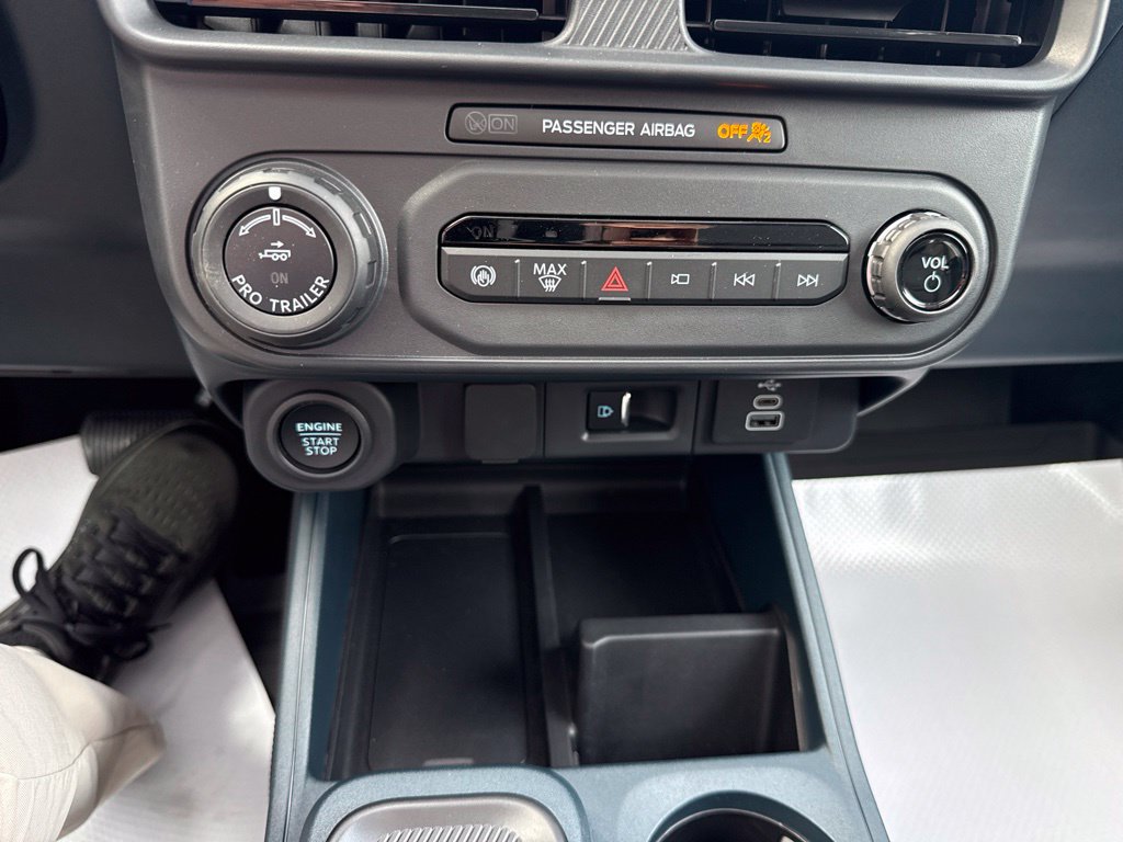 New 2026 Ford Maverick Lobo AWD/4WD image 18
