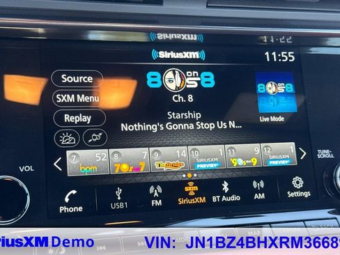 Used 2024 Nissan Z Performance w/ Floor Mat Package image 25