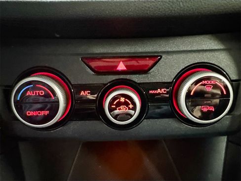 Used 2021 Subaru Crosstrek 2.5i Limited w/ Moonroof Package 2 image 14