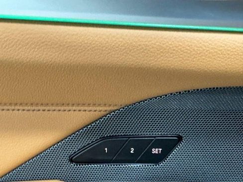 Used 2025 BMW i4 xDrive40i w/ Premium Package image 24